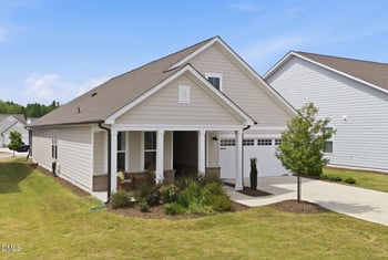 1618 Plover Cir, Fuquay Varina, NC 27526