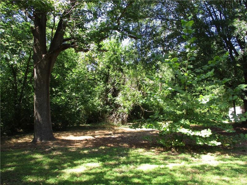 1618 Preston St, Burlington, NC 27217