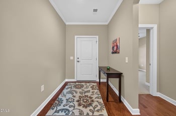 1618 Vineyard Mist Dr, Cary, NC 27519