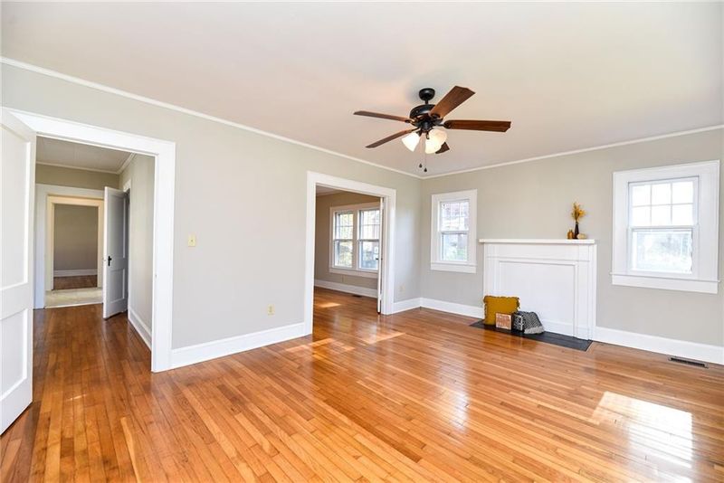 1619 W Davis St, Burlington, NC 27215