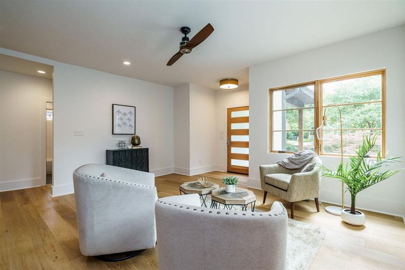 1619 Lorraine Rd, Raleigh, NC 27607