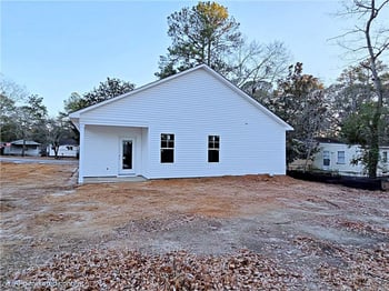 1619 Minurva Dr, Fayetteville, NC 28301