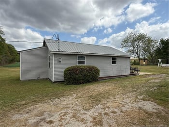 1619 Mount Tabor Rd, Red Springs, NC 28377