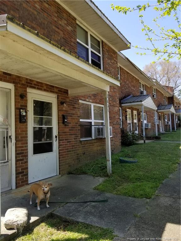 1619 Newark Ave, Fayetteville, NC 28301