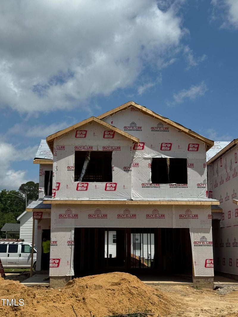 162 Allen St, Four Oaks, NC 27524