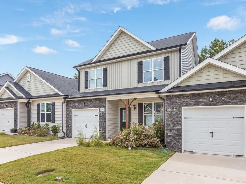 162 Cullen Ct, Clayton, NC 27520