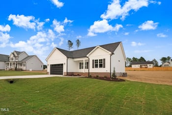 162 Gumtop Dr, Zebulon, NC 27597