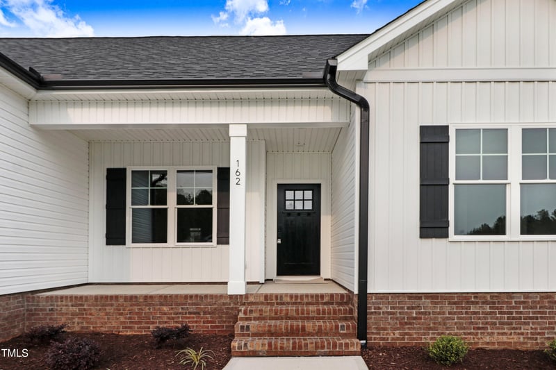 162 Gumtop Dr, Zebulon, NC 27597