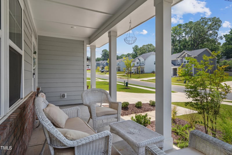 162 Hickory Grove Dr, Sanford, NC 27330
