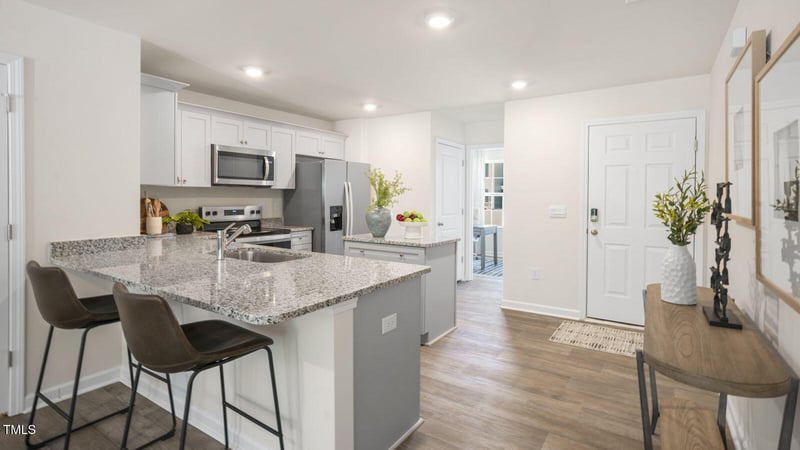 162 Holmes Corner Dr, Smithfield, NC 27577