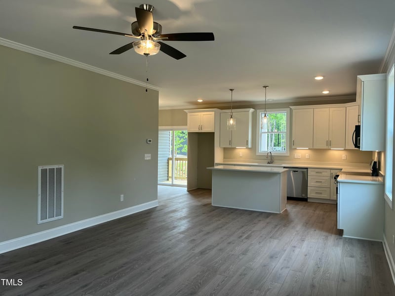162 Kirkwall Ln, Selma, NC 27576