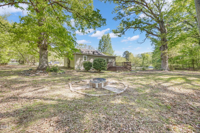 162 Lin Tilley Rd, Durham, NC 27712