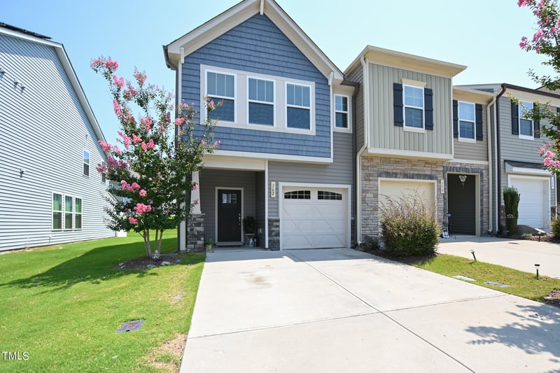 162 Wethergate Dr, Clayton, NC 27527
