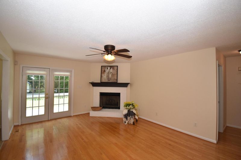 162 Windsor Green Dr, Clayton, NC 27527