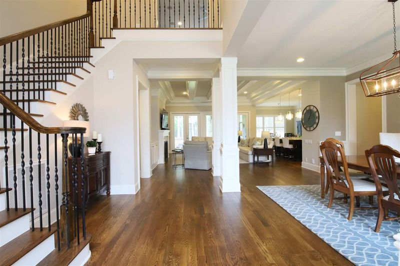 1620 Hidden Leaf Ct, Raleigh, NC 27606