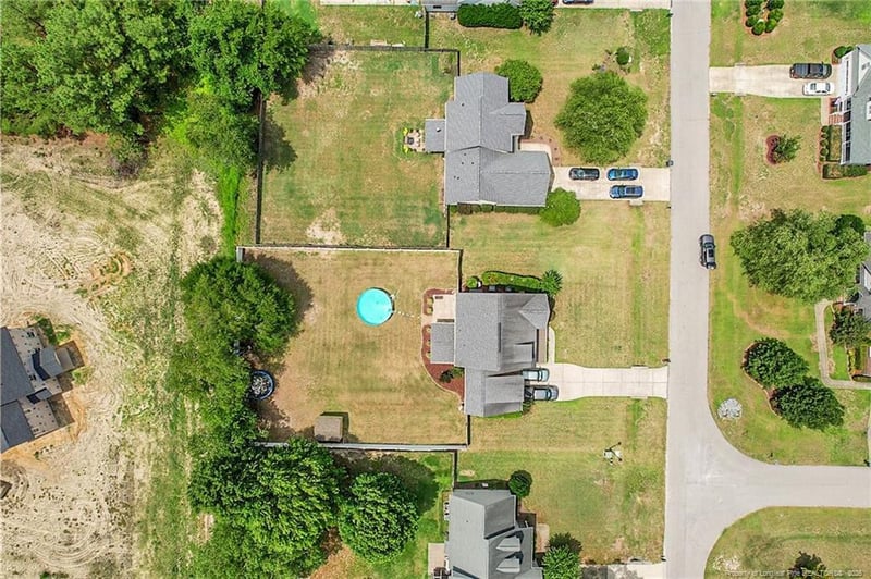 1620 Holloman Dr, Fayetteville, NC 28312