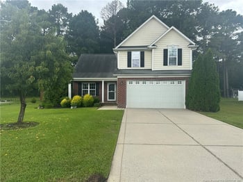 1620 Pristine Ln, Hope Mills, NC 28348