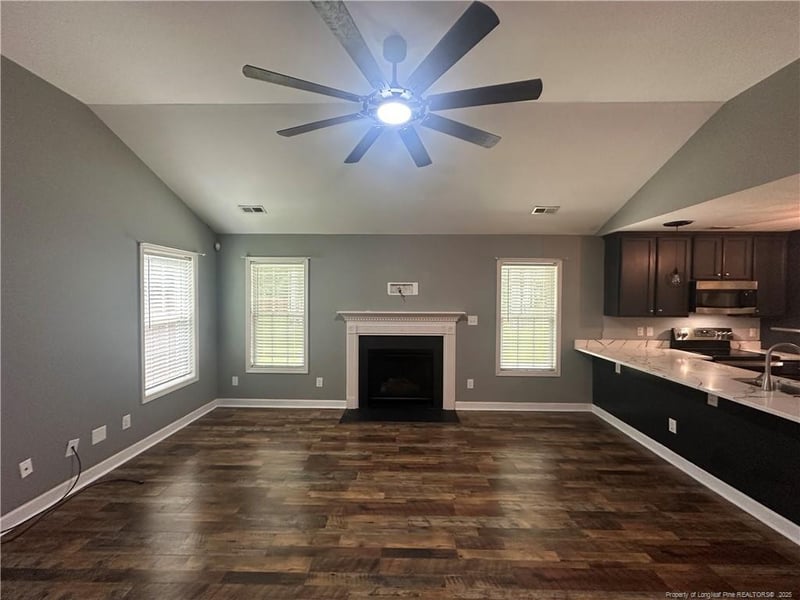 1620 Pristine Ln, Hope Mills, NC 28348