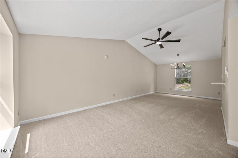 1621 River Knoll Dr, Raleigh, NC 27610