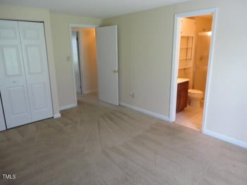 1621 Riverknoll Dr, Raleigh, NC 27610