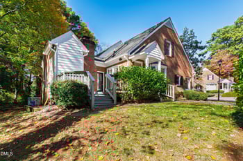 1621 Village Glenn Dr, Raleigh, NC 27612