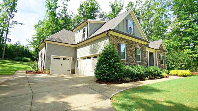 1621 Wildhurst Ln, Wake Forest, NC 27587
