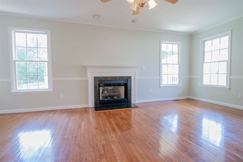 1622 Rogers Pointe Ln, Creedmoor, NC 27522