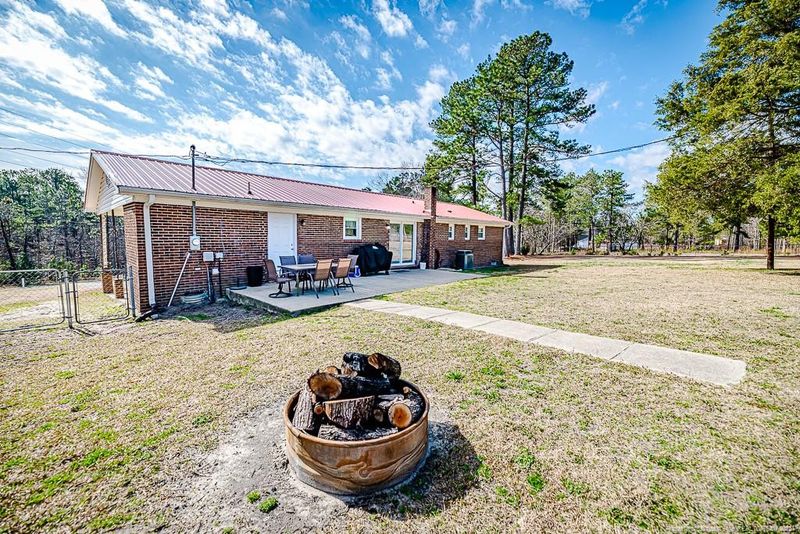 16220 Nc 27 Hw, Sanford, NC 27332