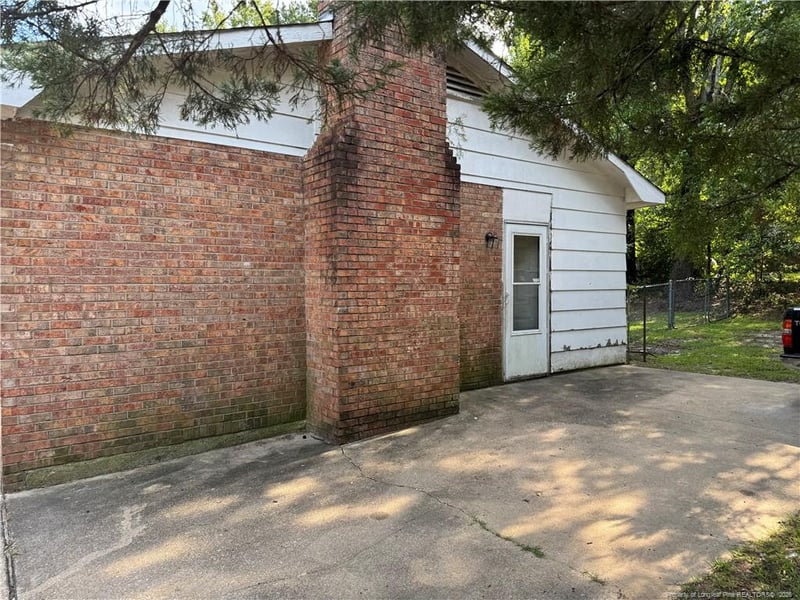 1623 Gibson St, Fayetteville, NC 28301