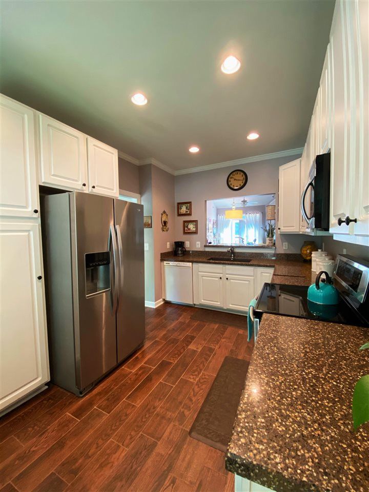 1623 Shepherds Glade Dr, Apex, NC 27523