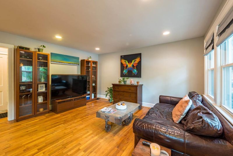 1624 Bickett Blvd, Raleigh, NC 27608
