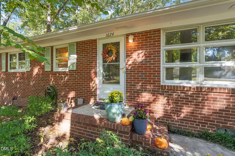 1624 Kirkwood Dr, Durham, NC 27705