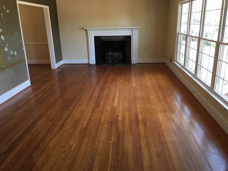 1624 Nc 39 Hw, Louisburg, NC 27549
