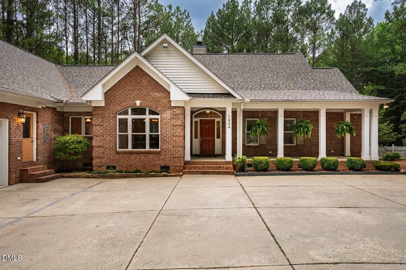 1624 Rosebriar Pl, Hillsborough, NC 27278