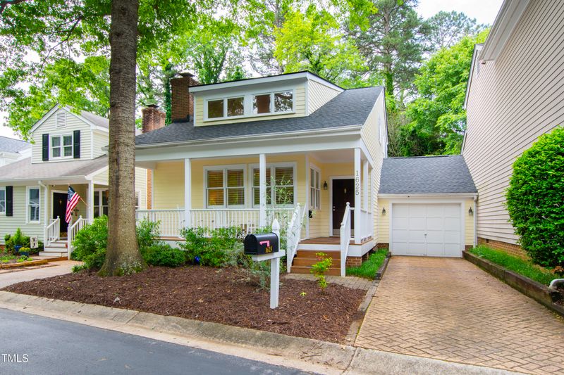 1625 Dunraven Dr, Raleigh, NC 27612
