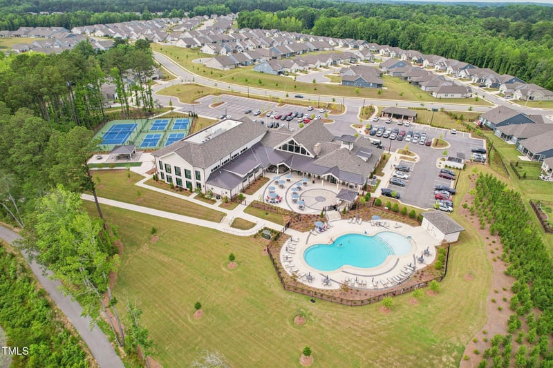 1625 Plover Cir, Fuquay Varina, NC 27526