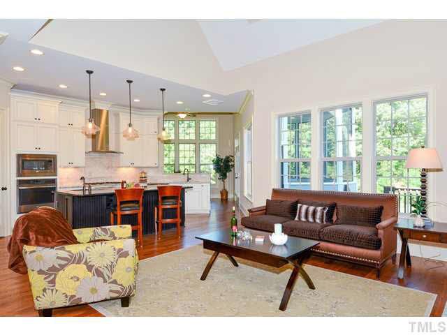 1625 Sterling Lake Dr, Wake Forest, NC 27587