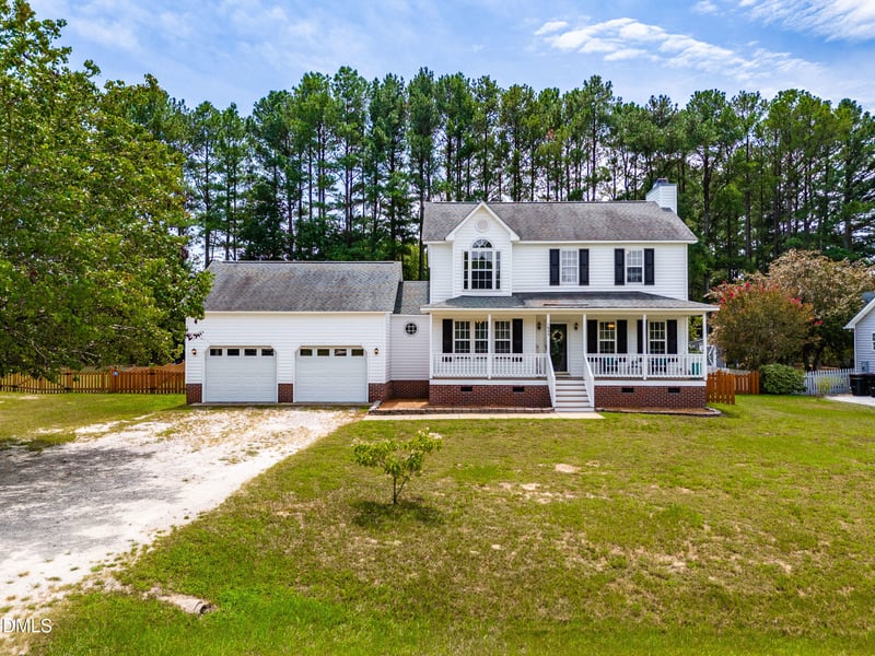 1625 Tall Cane Cir, Willow Springs, NC 27592