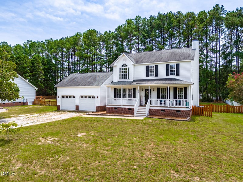 1625 Tall Cane Cir, Willow Springs, NC 27592