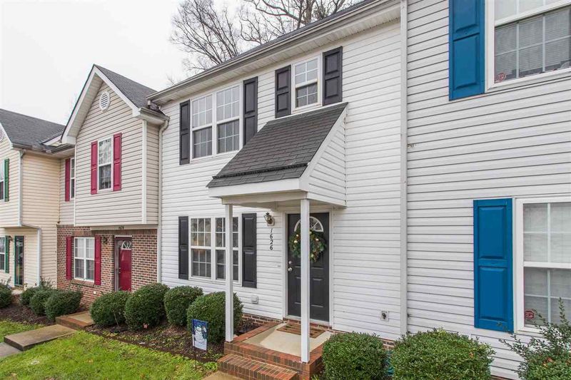 1626 Briarmont Ct, Raleigh, NC 27610