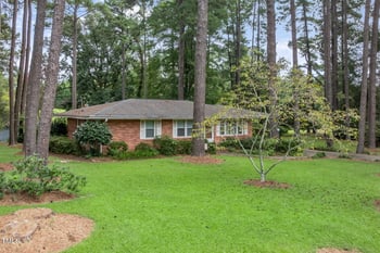 1626 Bruce Cir, Raleigh, NC 27603