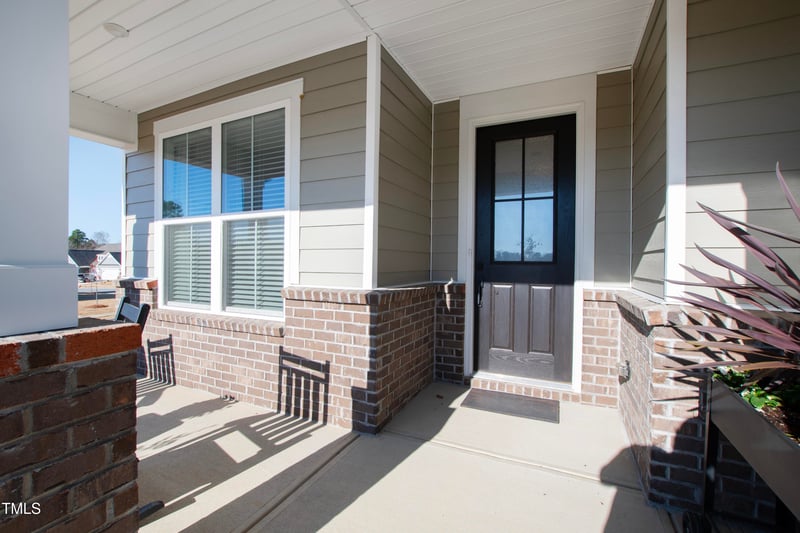 1626 Plover Cir, Fuquay Varina, NC 27526