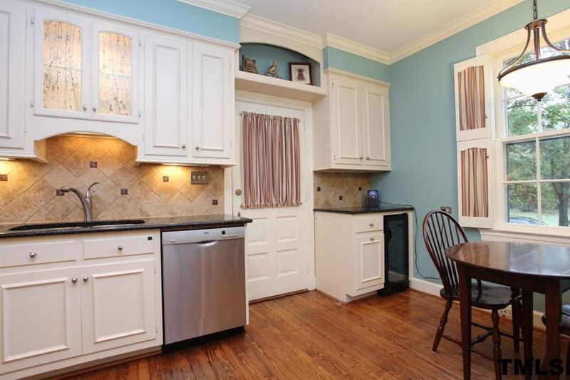 1626 University Dr, Durham, NC 27707