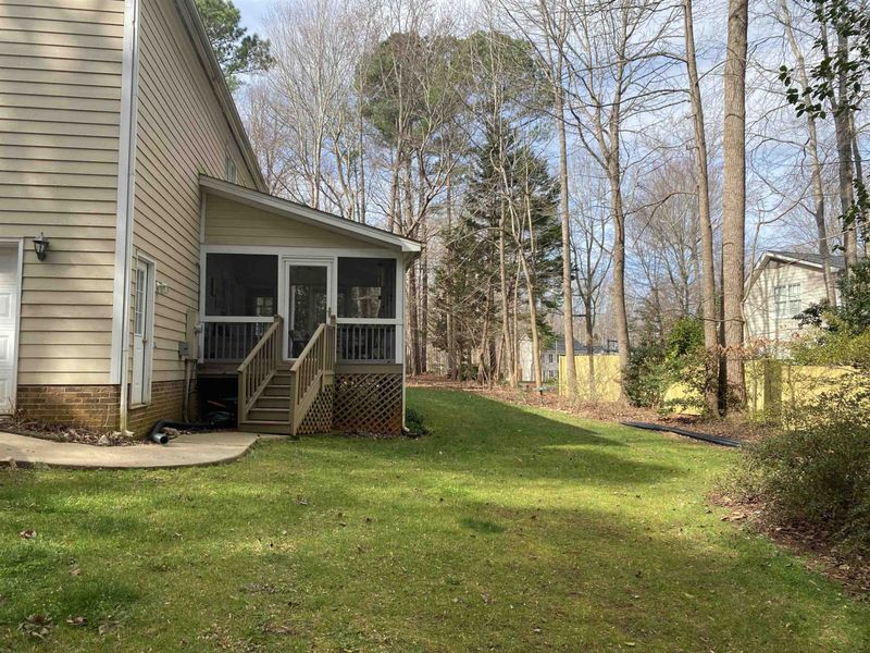 1628 Great Woods Dr, Wake Forest, NC 27587