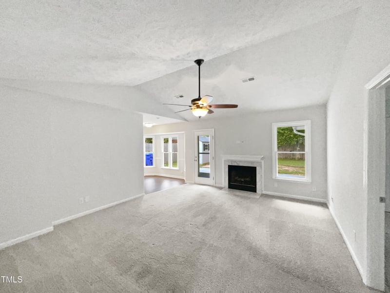 1628 Winnabow Dr, Fayetteville, NC 28304