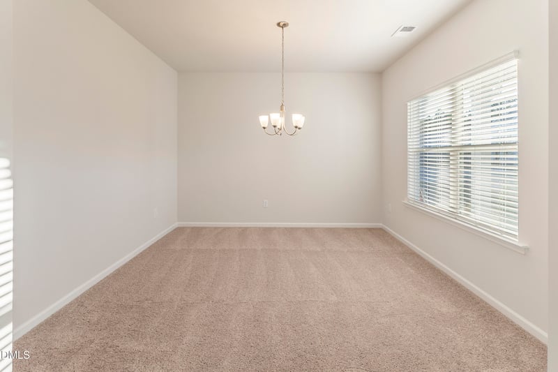 1629 Elk Run Dr, Fayetteville, NC 28312