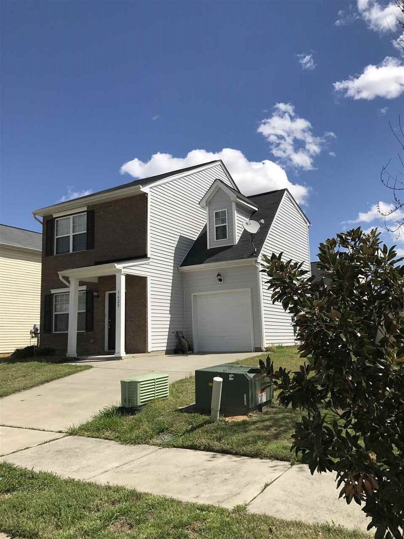 1629 Extine Ln, Raleigh, NC 27610
