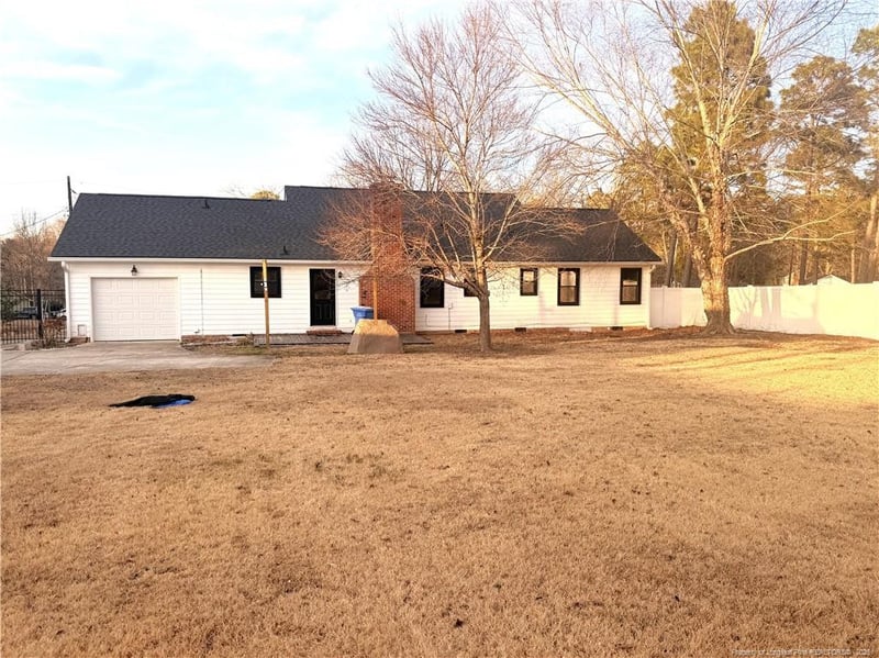 163 Bienville Dr, Fayetteville, NC 28311