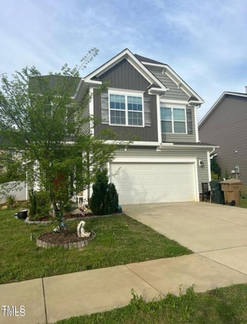 163 Falcon Ct, Clayton, NC 27520