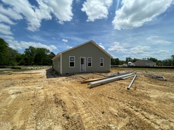 163 Grace Pond Ave, Benson, NC 27504